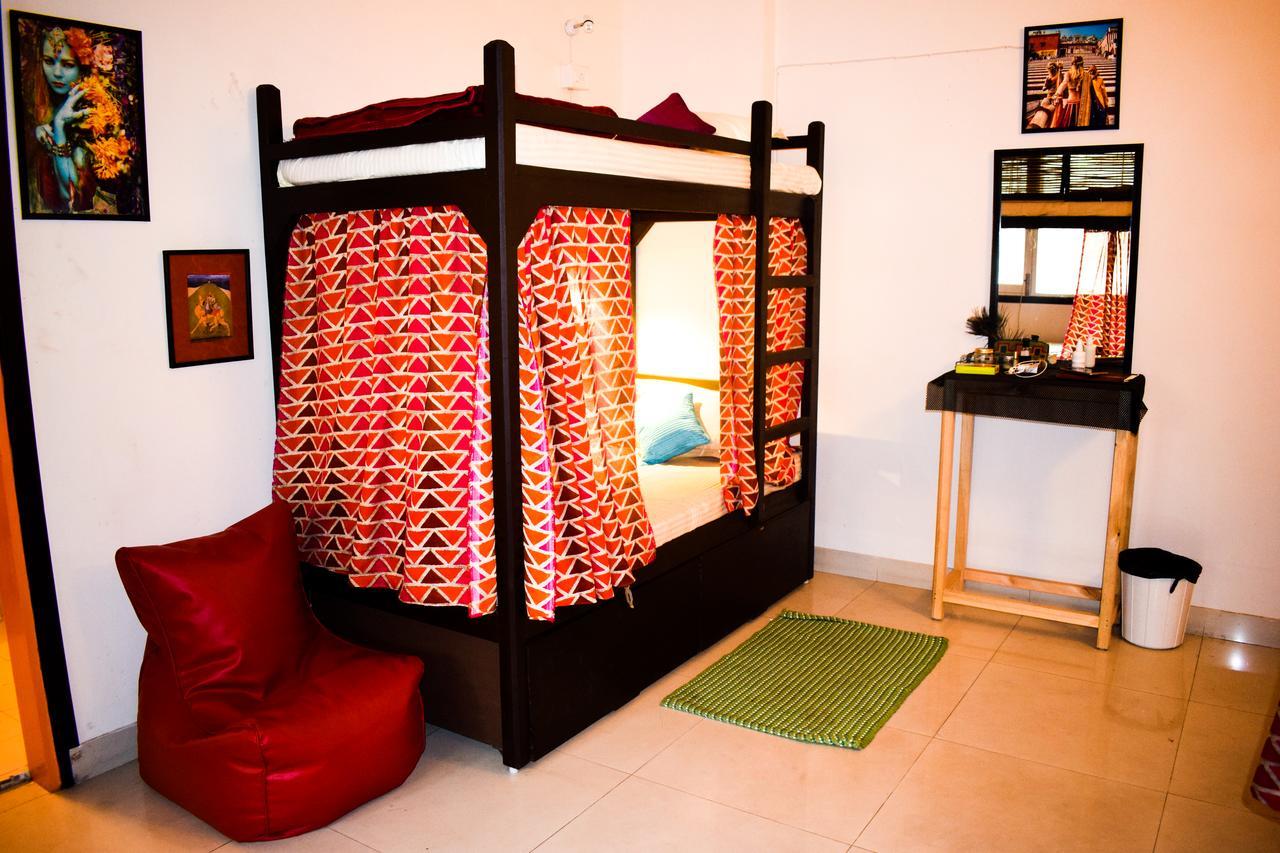 Roots Hostel Nuova Delhi Esterno foto