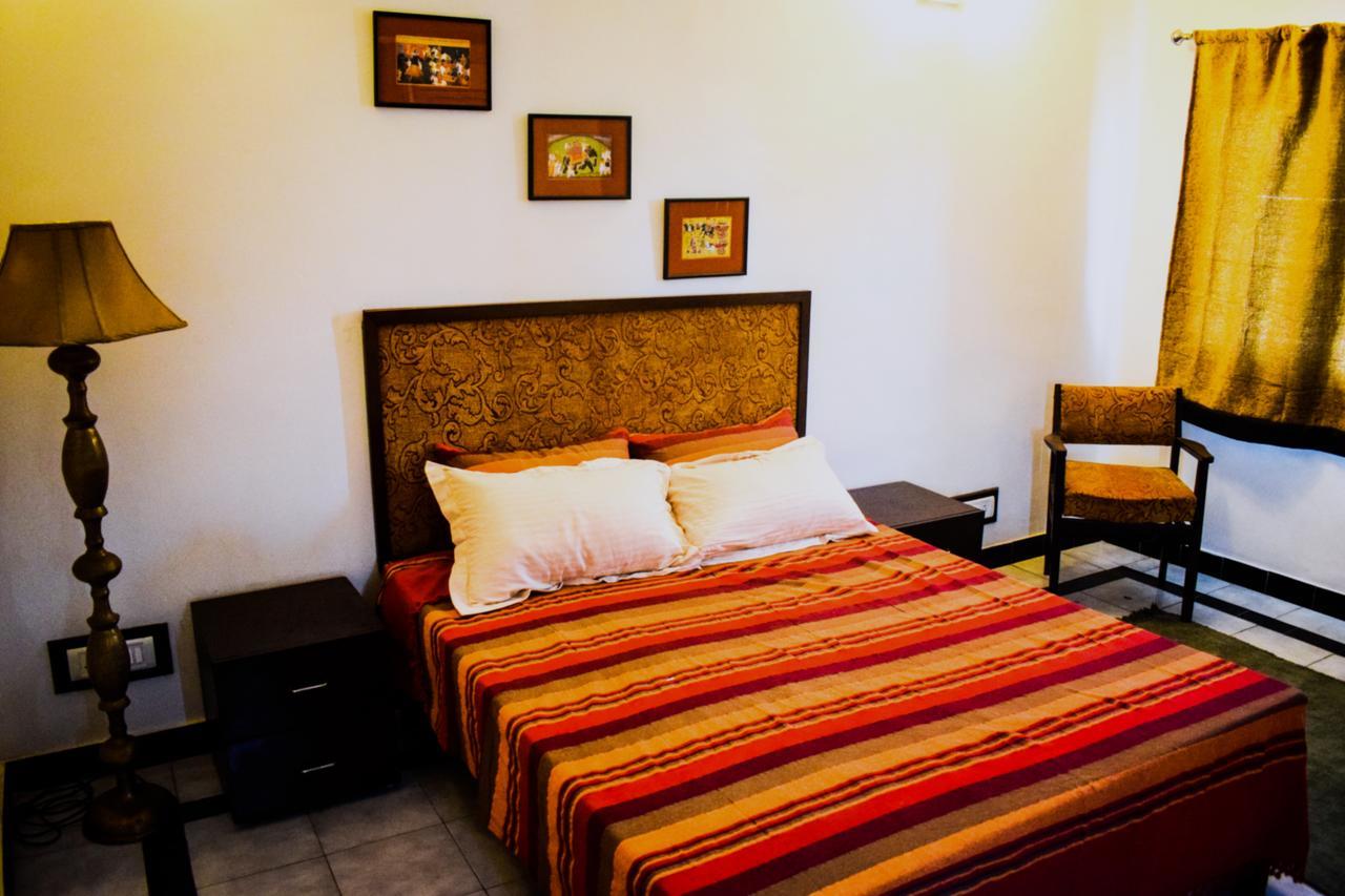 Roots Hostel Nuova Delhi Esterno foto