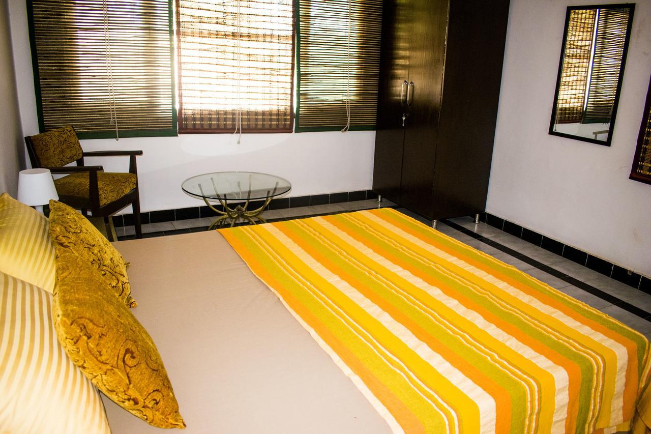 Roots Hostel Nuova Delhi Esterno foto