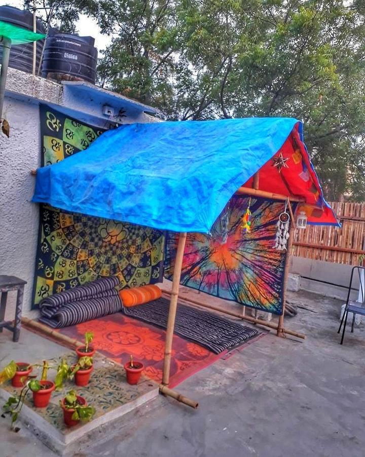 Roots Hostel Nuova Delhi Esterno foto